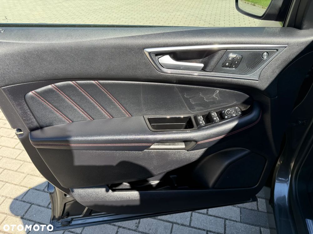Ford Edge 2.0 EcoBlue Bi-Turbo 4x4 ST-LINE - 34