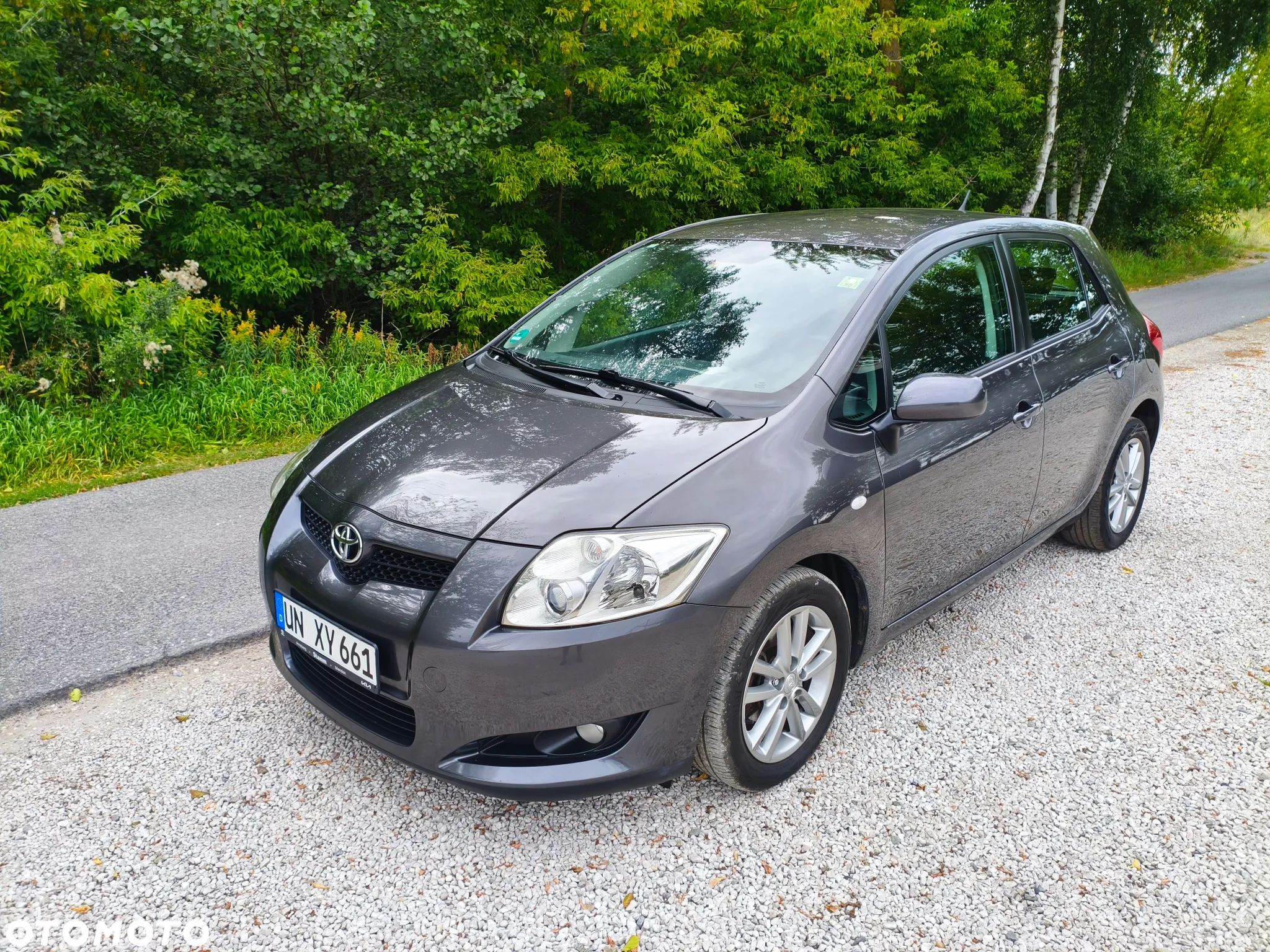 Toyota Auris - 1