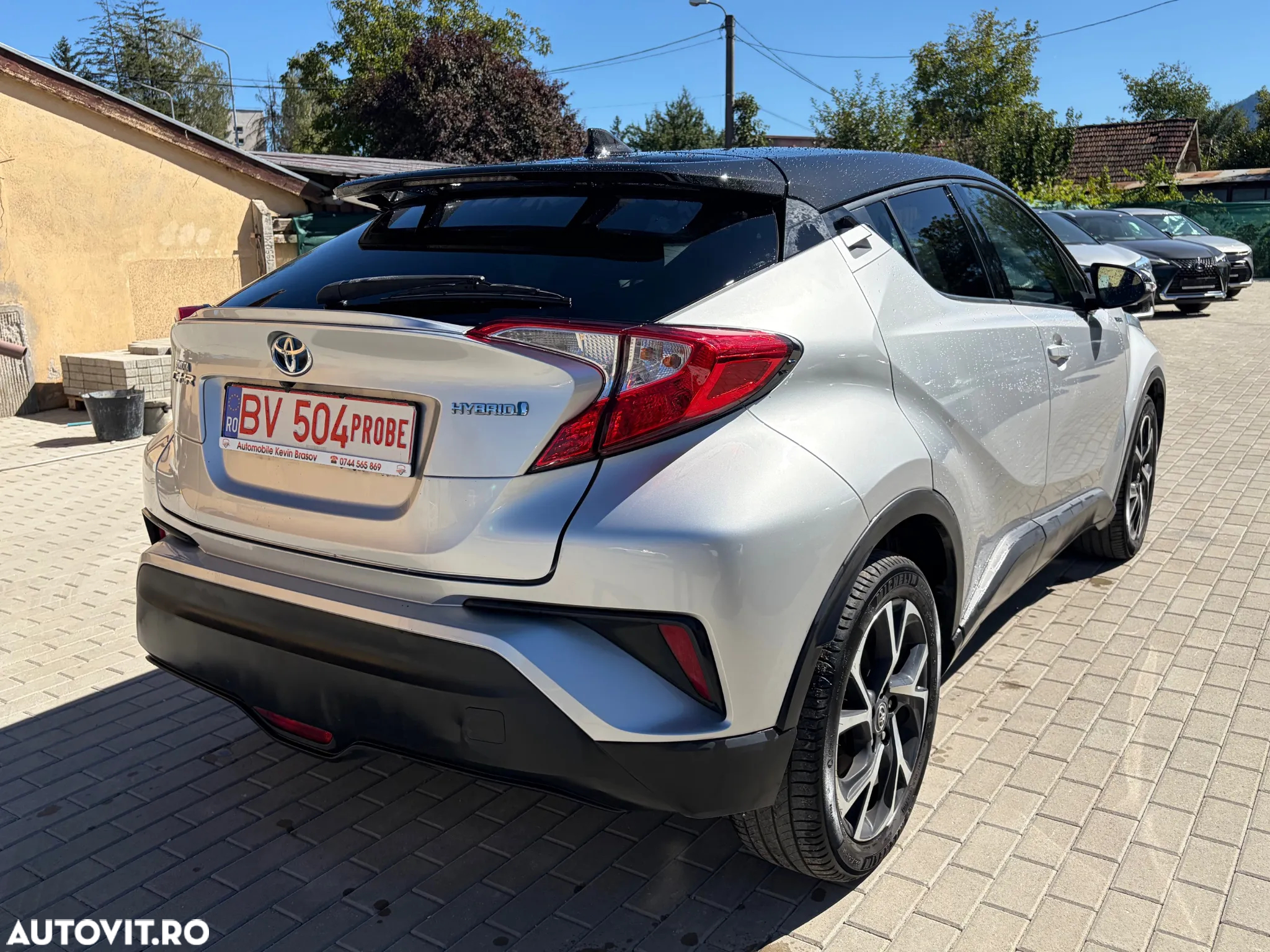 Toyota C-HR - 15