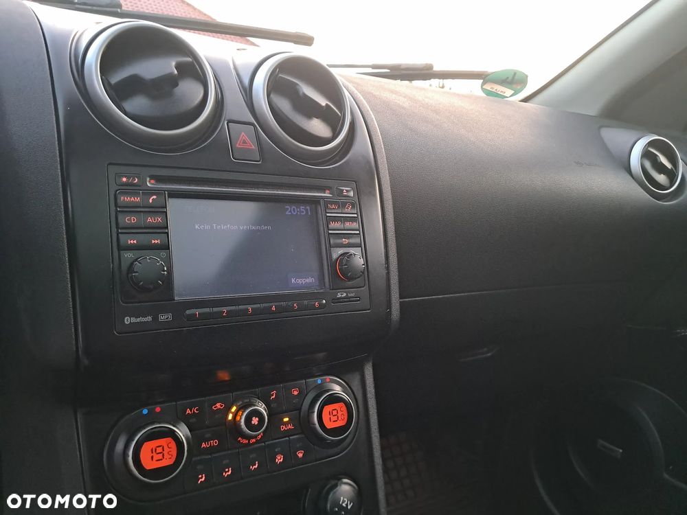 Nissan Qashqai+2 2.0 Tekna Premium - 23