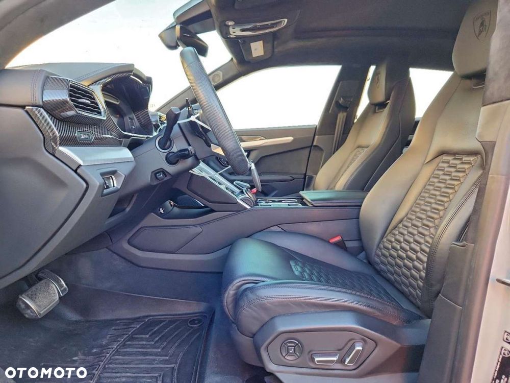 Lamborghini Urus - 9