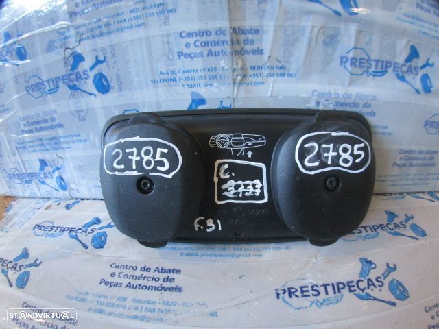 Grelha Friso 51169232068 9232068 BMW F31 2014 320D 163CV 5P CINZA MEIO INTERIOR Consola Central Porta Copos - 2