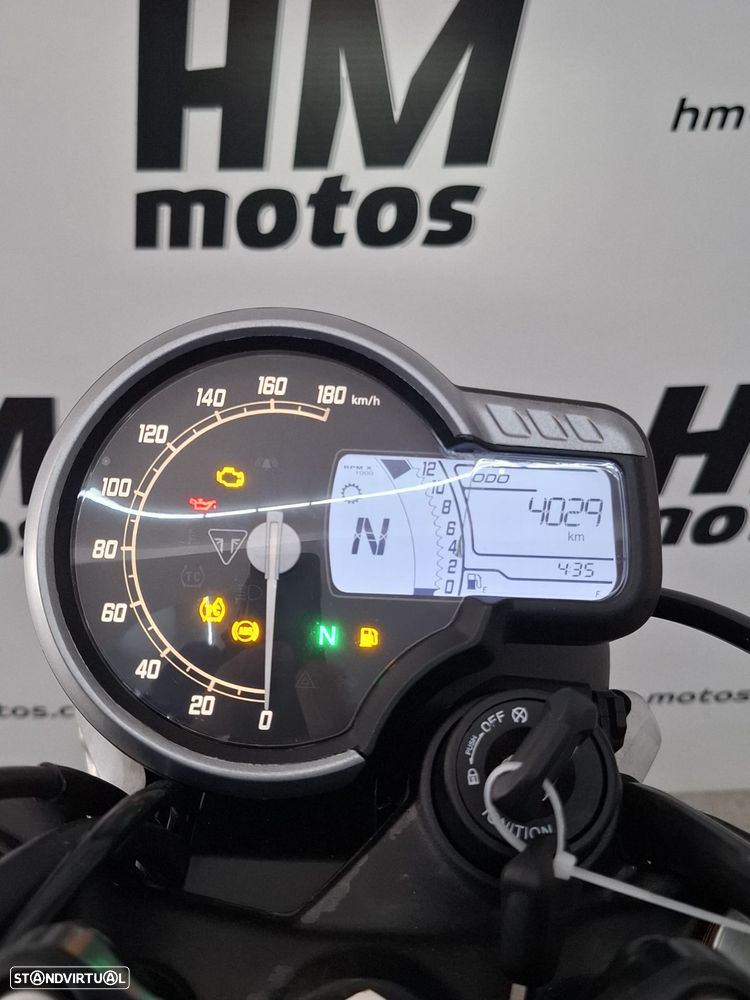 Triumph Speed Twin 400 - 8