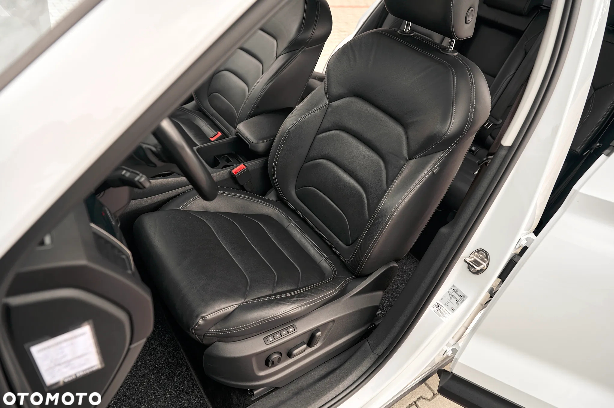 Skoda Kodiaq 2.0 TDI 4x4 Business DSG - 25