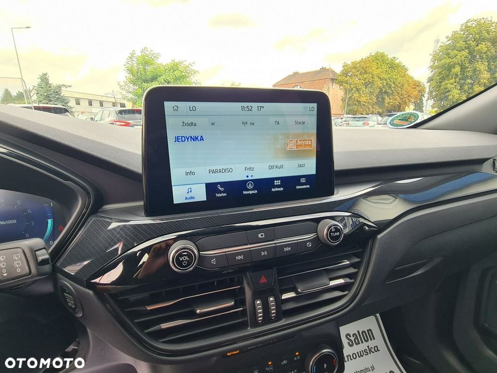 Ford Kuga 1.5 EcoBoost ST-LINE - 17