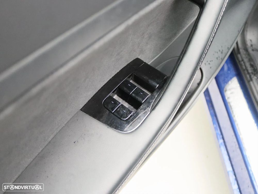 Tesla Model 3 Standard Range Plus RWD - 8