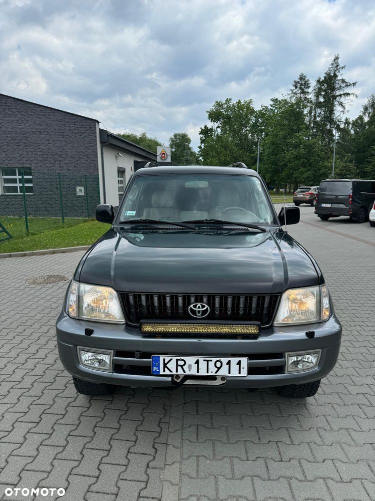Toyota Land Cruiser VZJ95 3.4 Special - 5