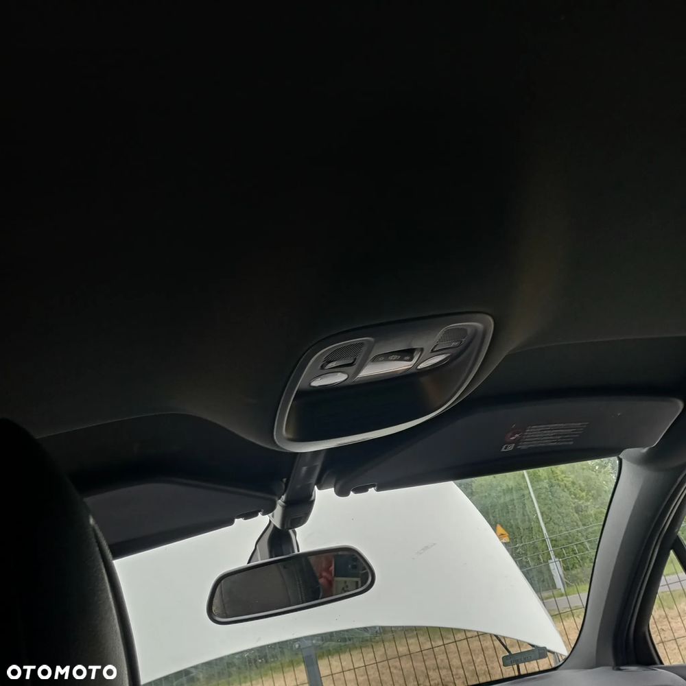 Citroën DS4 e-HDi 115 Chic - 12