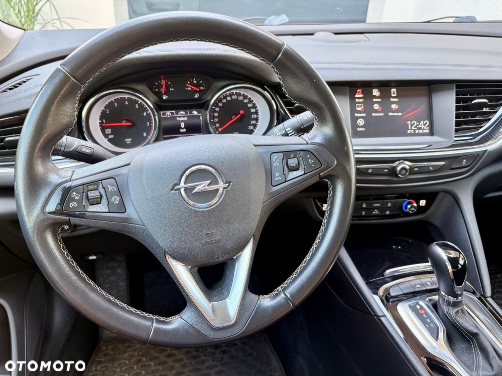 Opel Insignia 1.5 T Innovation S&S - 21