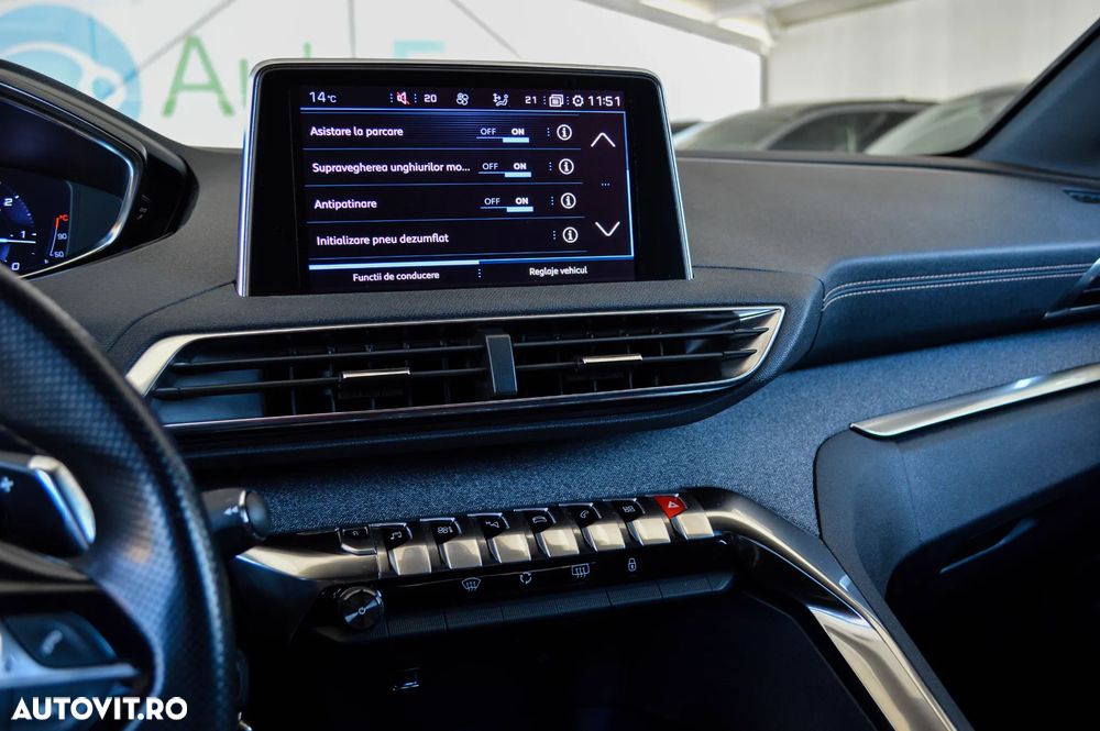 Peugeot 3008 1.5 BlueHDI S&S EAT8 GT-Line - 9