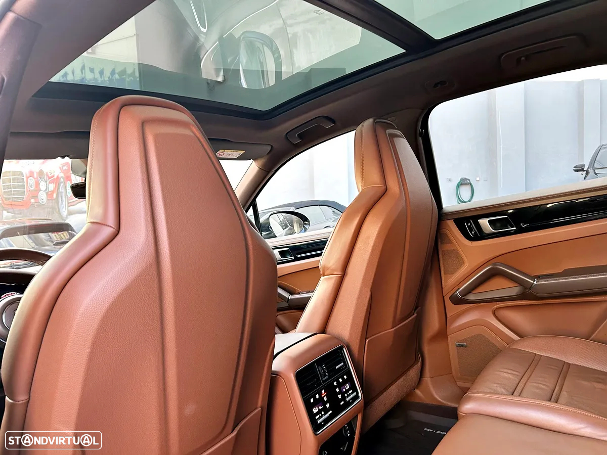 Porsche Cayenne E-Hybrid - 31