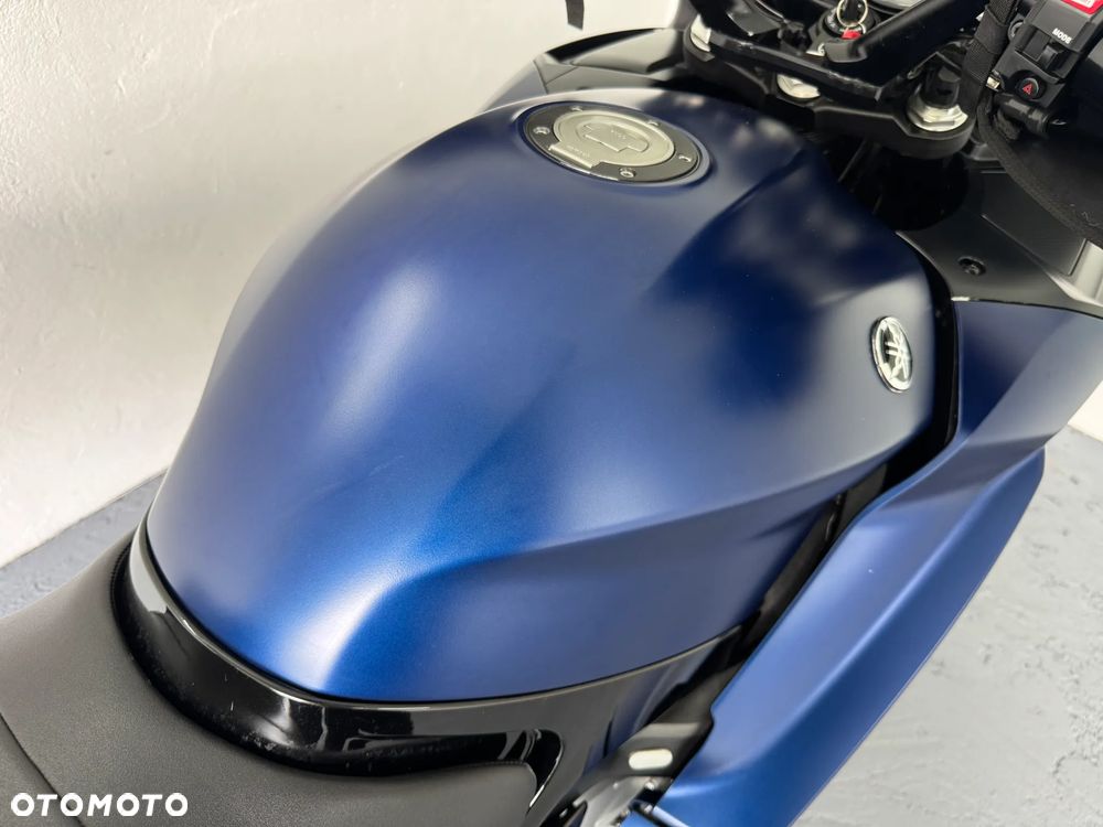 Yamaha FJR - 20