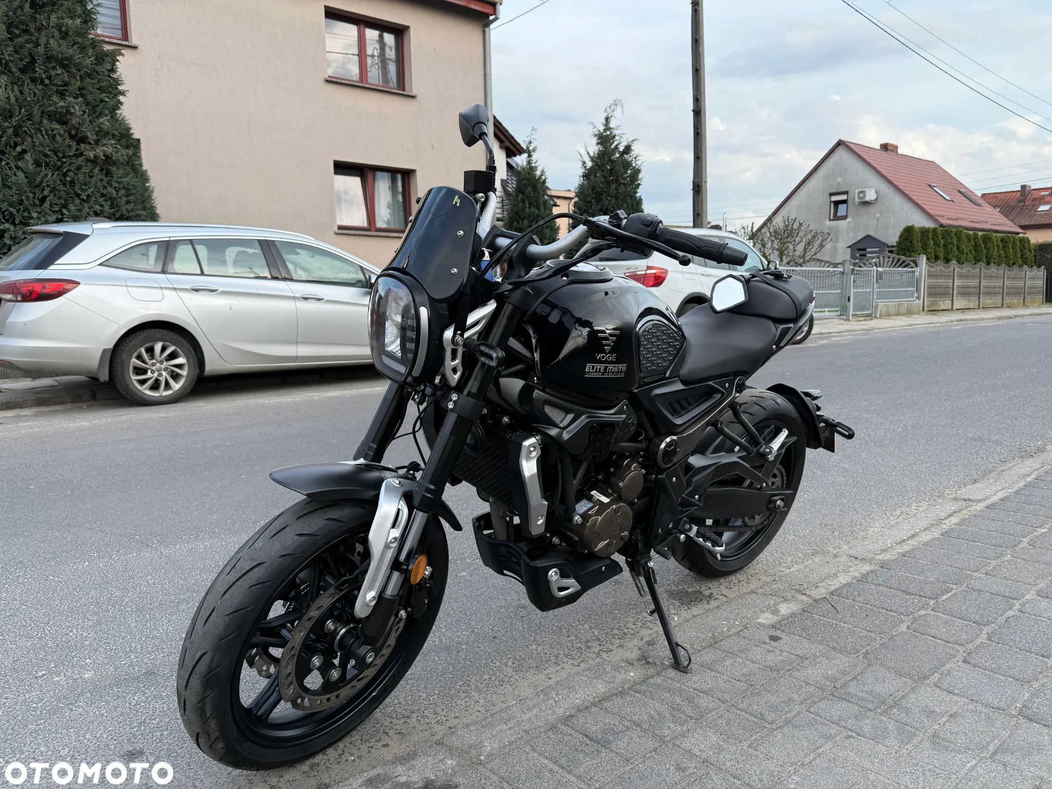 VOGE 300AC - 3