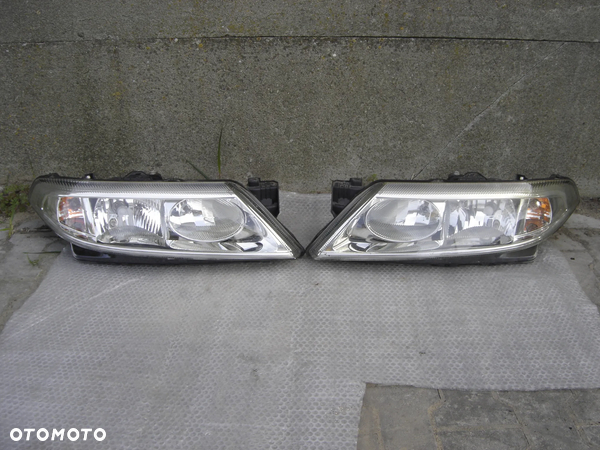 Renault Lagun 2 komplet lamp