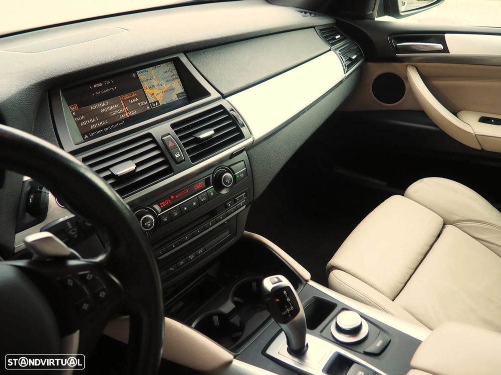BMW X6 35 d xDrive - 24