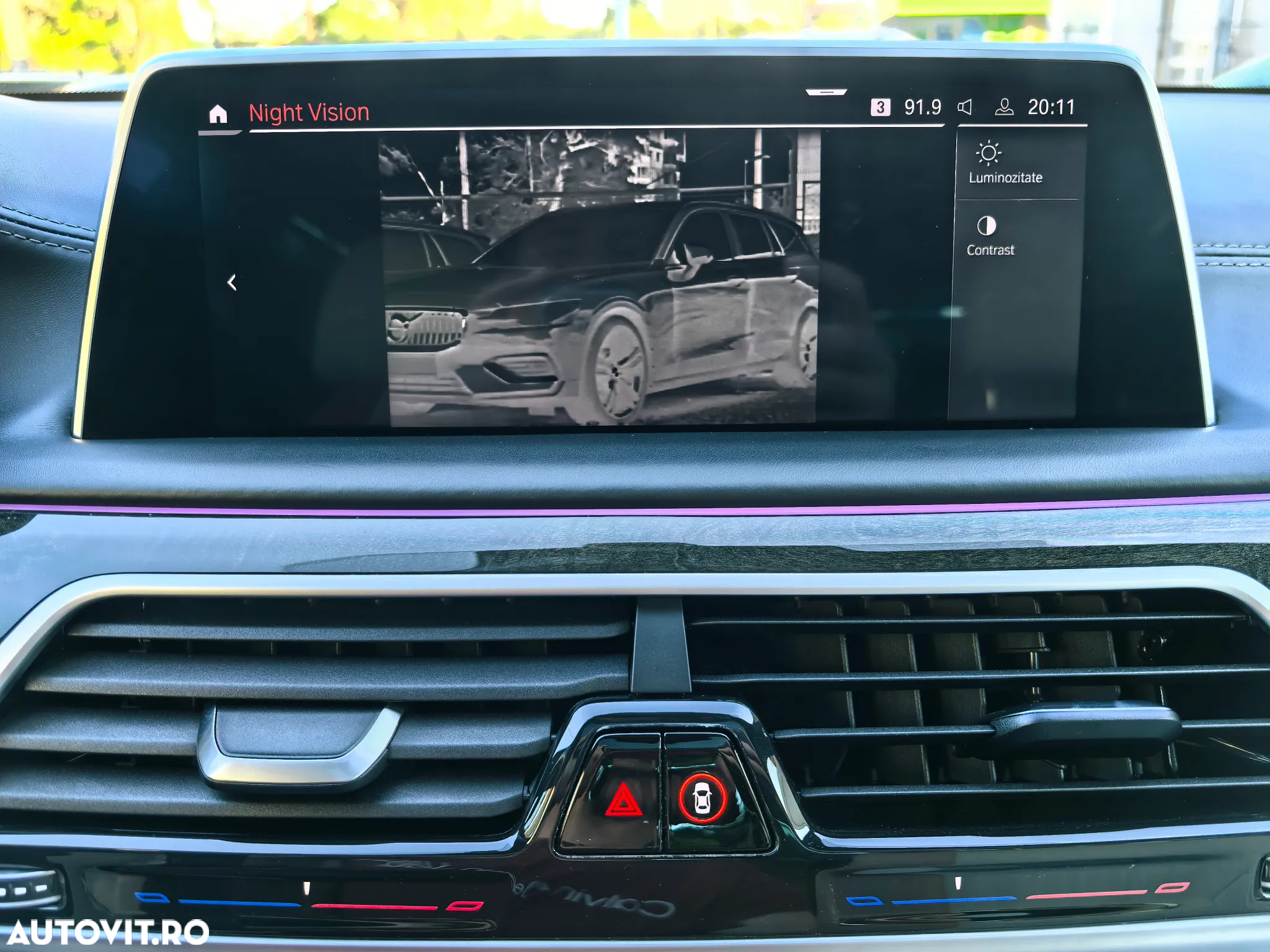 BMW Seria 7 750Ld xDrive - 29