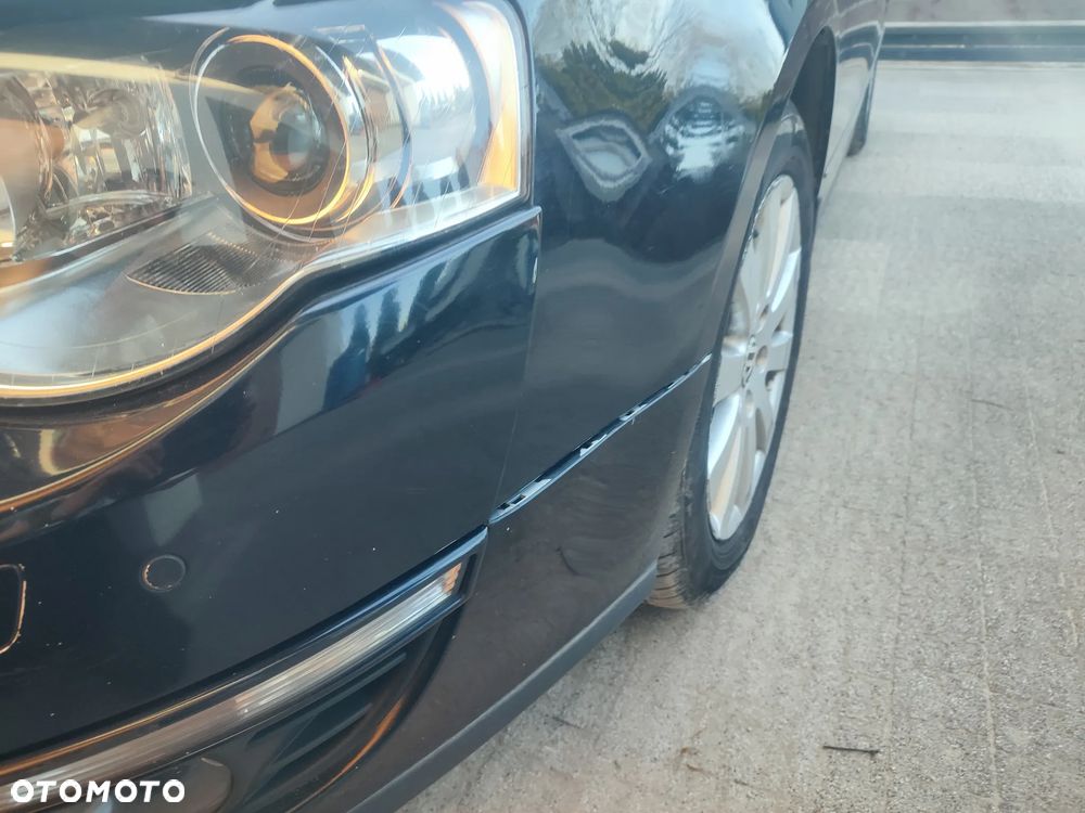 Volkswagen Passat 2.0 TDI Comfortline - 29