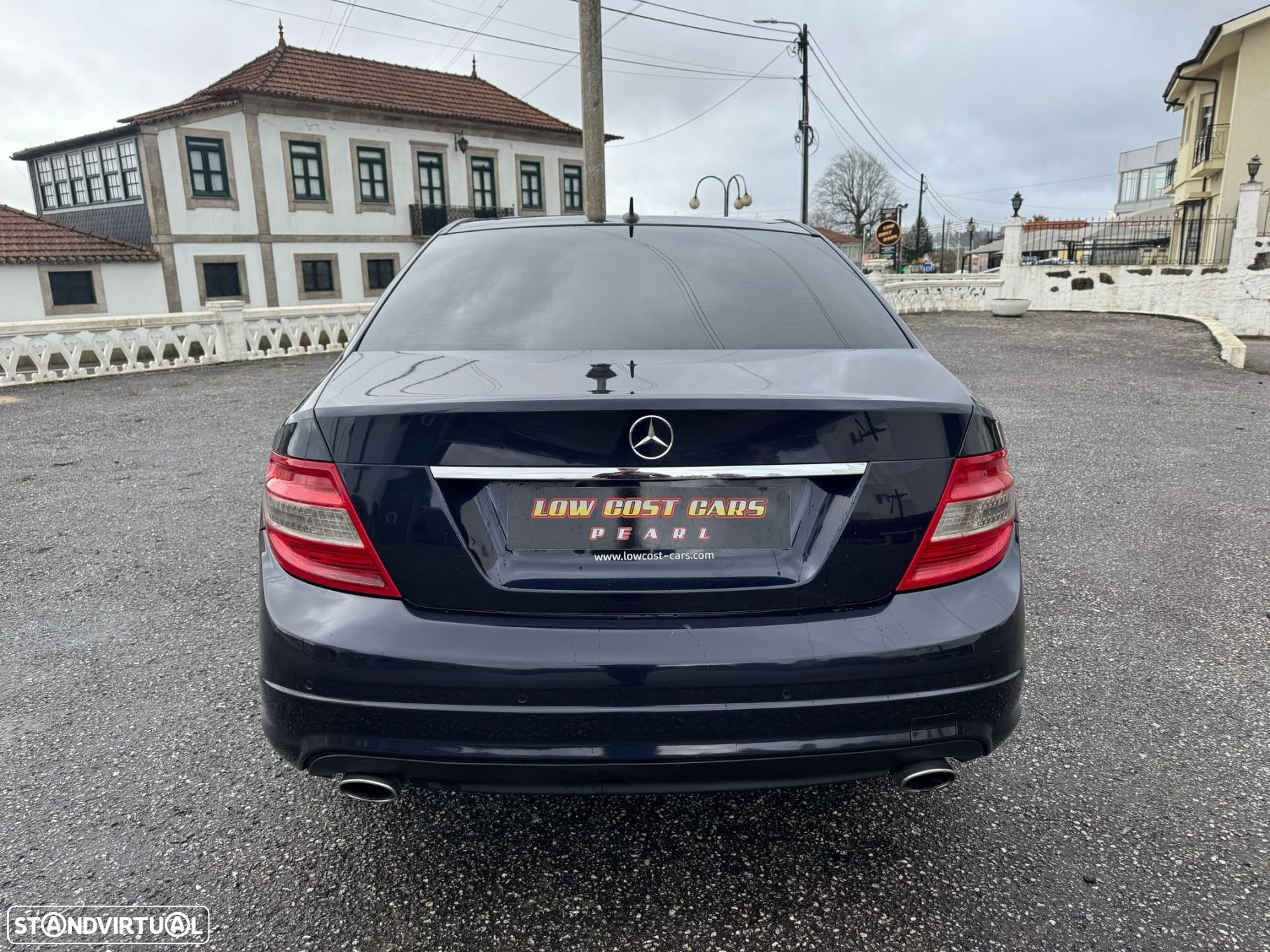 Mercedes-Benz C 320 - 11