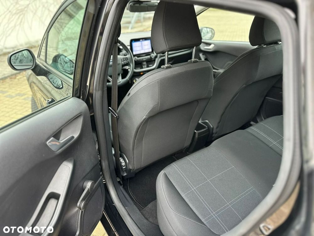 Ford Fiesta - 19