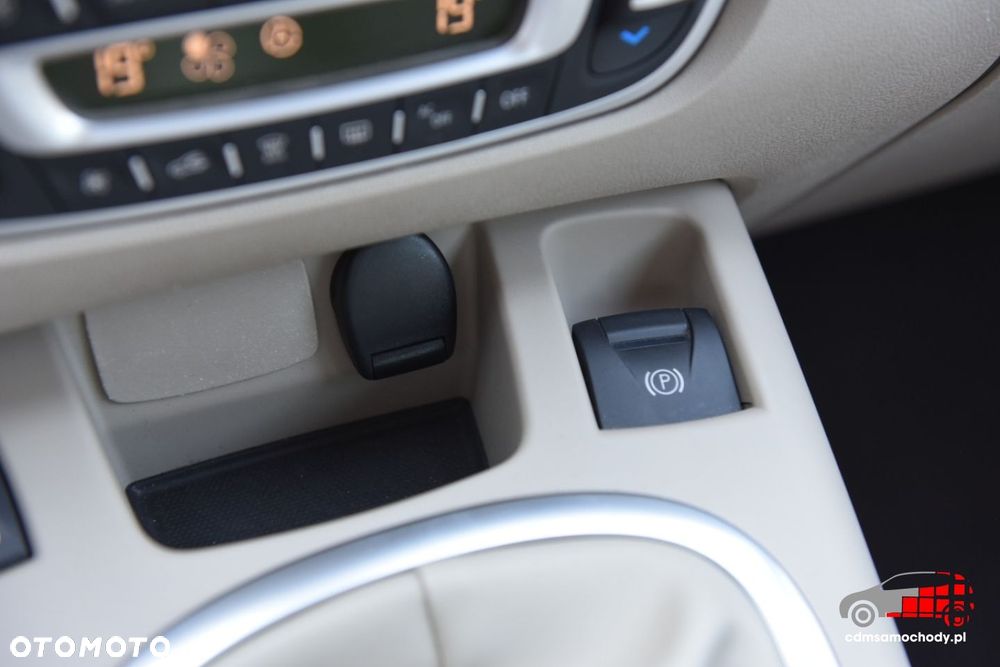 Renault Scenic - 32