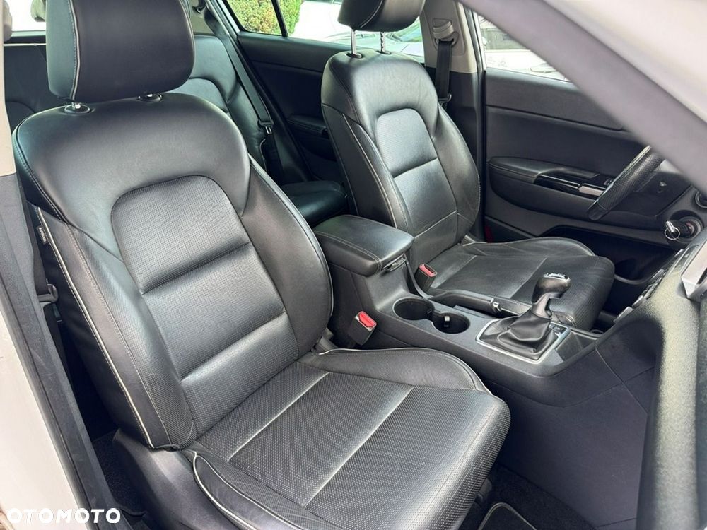 Kia Sportage - 10