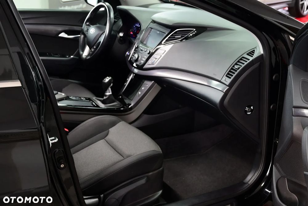 Hyundai i40 Kombi 2.0 Style - 10