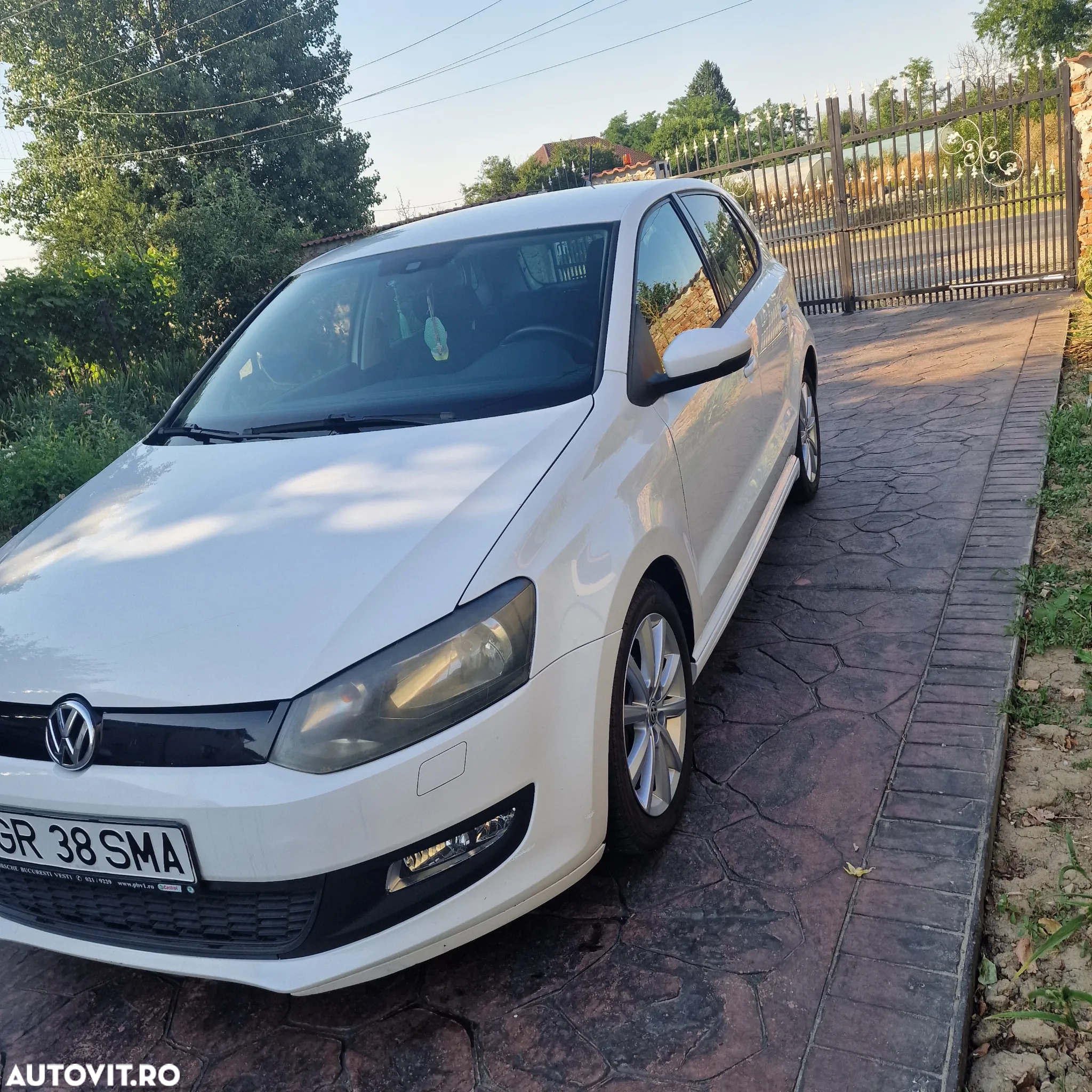 Volkswagen Polo - 9