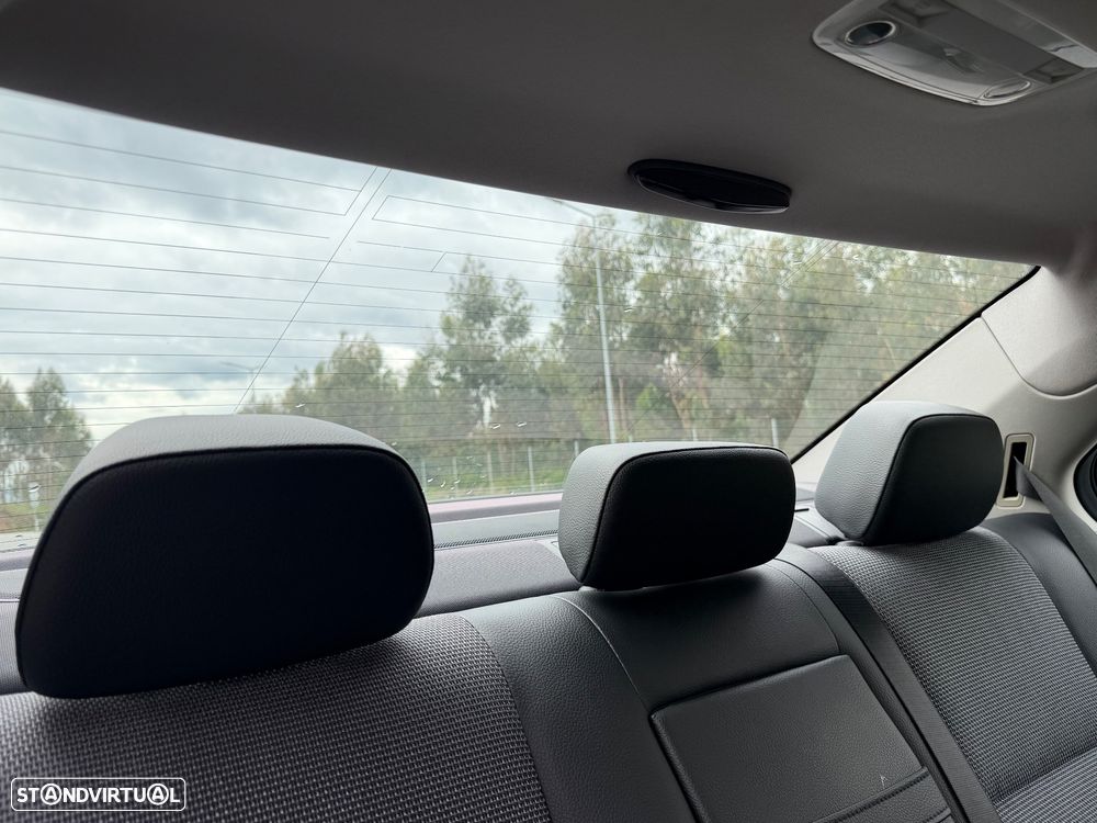 Mercedes-Benz C 250 CDI Avantgarde BlueEfficiency Aut. - 54