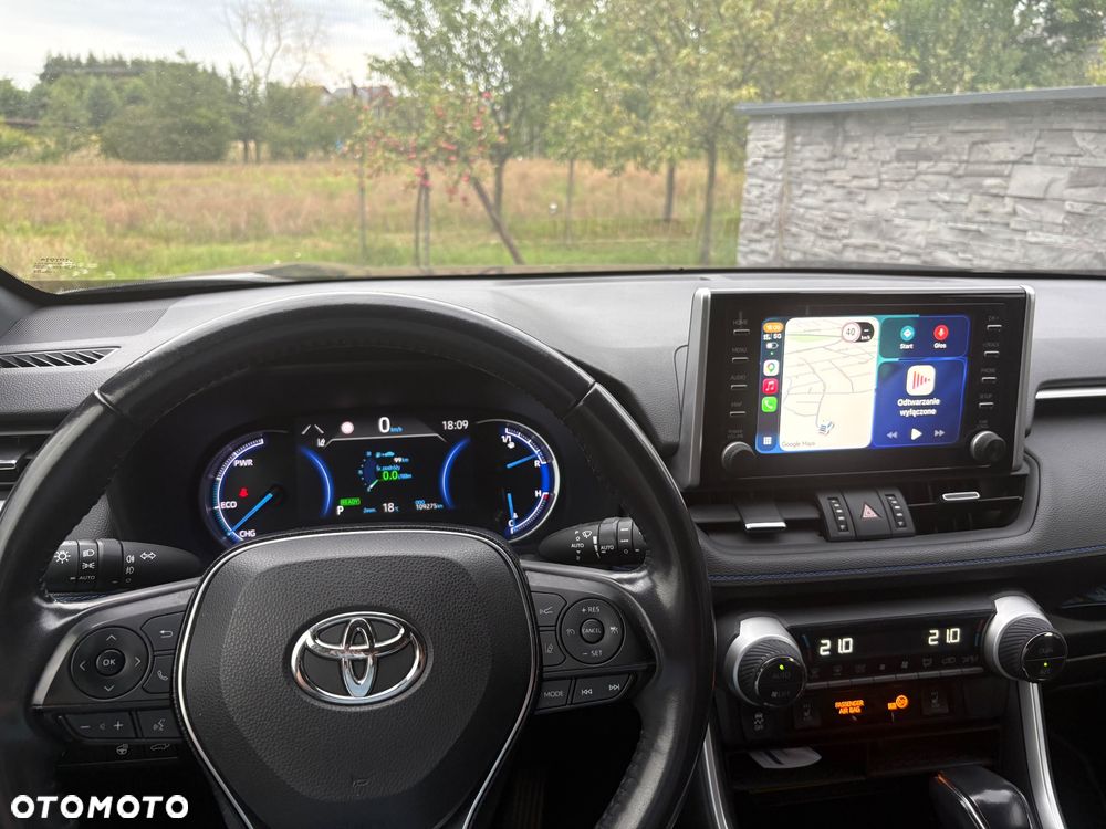 Toyota RAV4 - 18