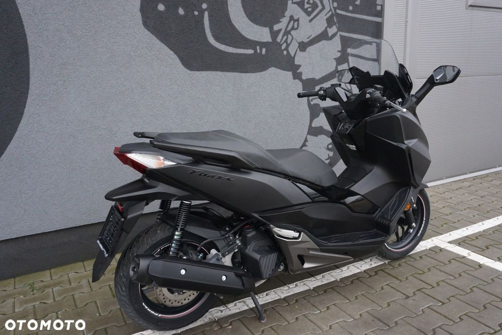 Honda NSS - 6