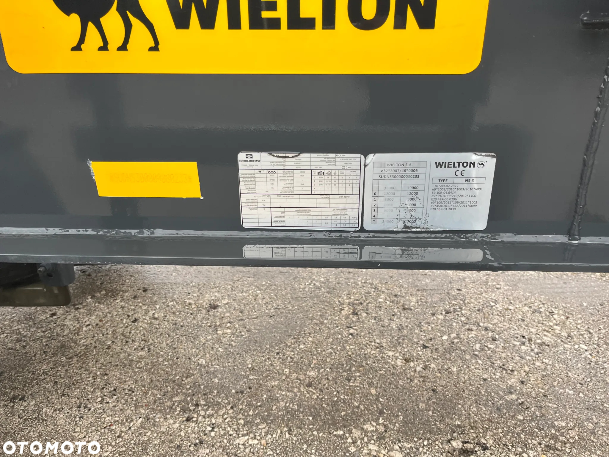 Wielton - 18