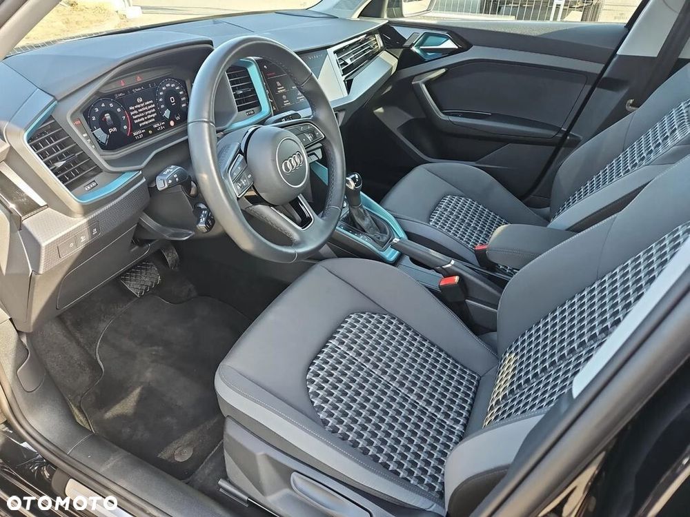 Audi A1 Sportback 35 TFSI S tronic - 10