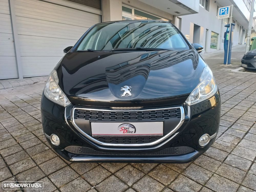 Peugeot 208 1.4 HDi Allure - 3