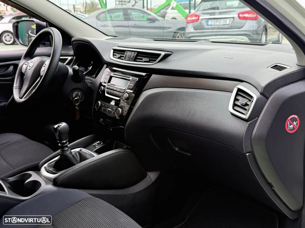 Nissan Qashqai 1.5 dCi Acenta RS - 21