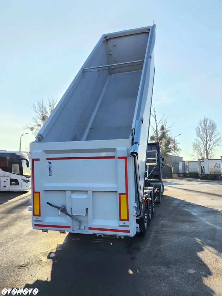 Schmitz Cargobull Wywrotka 39,1 m3 - 11