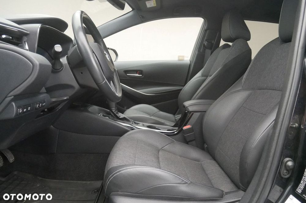 Toyota Corolla 1.8 Hybrid Style - 12