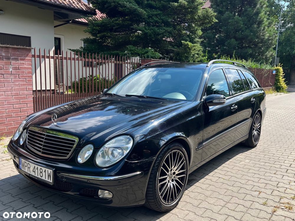 Mercedes-Benz Klasa E 320 CDI T Elegance - 1
