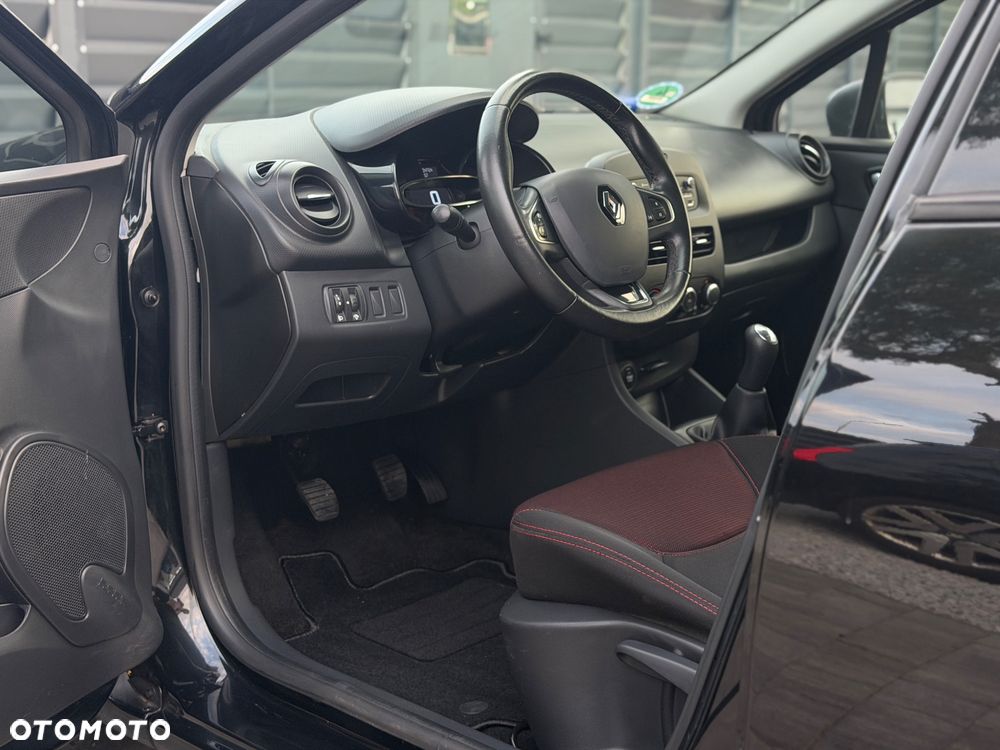 Renault Clio 1.2 16V Life - 9