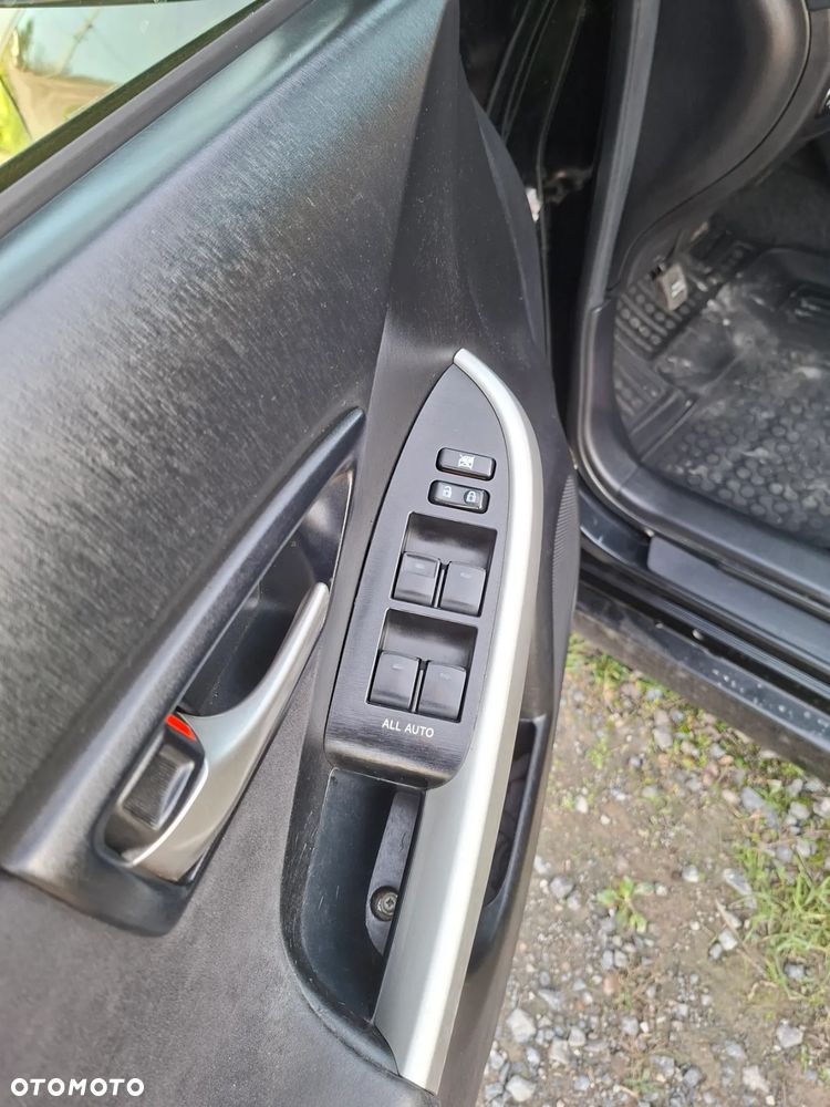 Toyota Prius 1.8 HSD Luna - 25