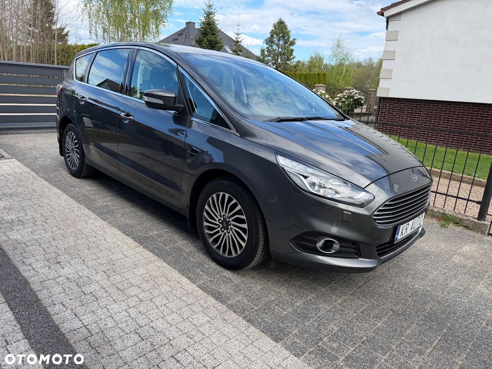 Ford S-Max 2.0 EcoBlue Titanium - 32