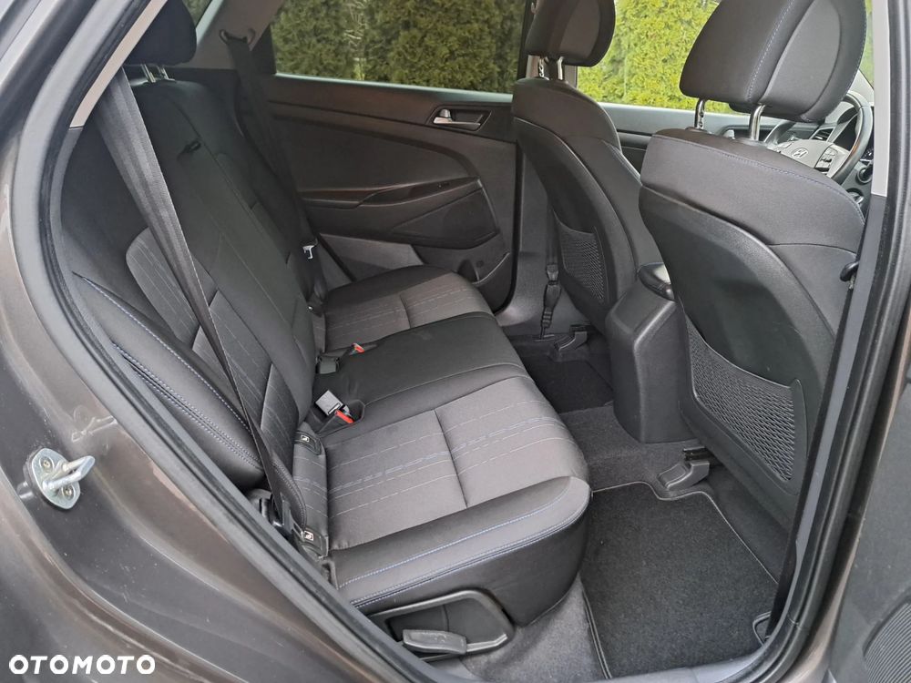 Hyundai Tucson blue 1.6 GDi 2WD Navi - 13