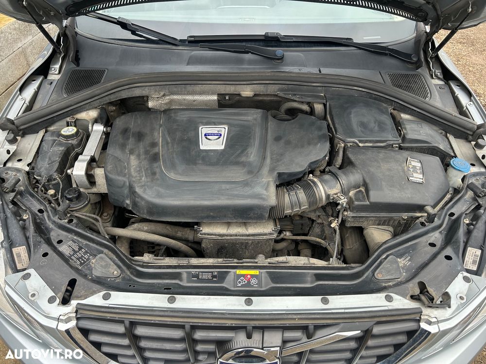 Volvo XC 60 D5 AWD Ocean Race - 13