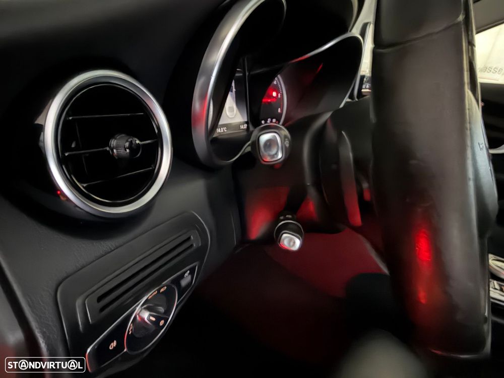 Mercedes-Benz C 220 (BlueTEC) d 7G-TRONIC - 32