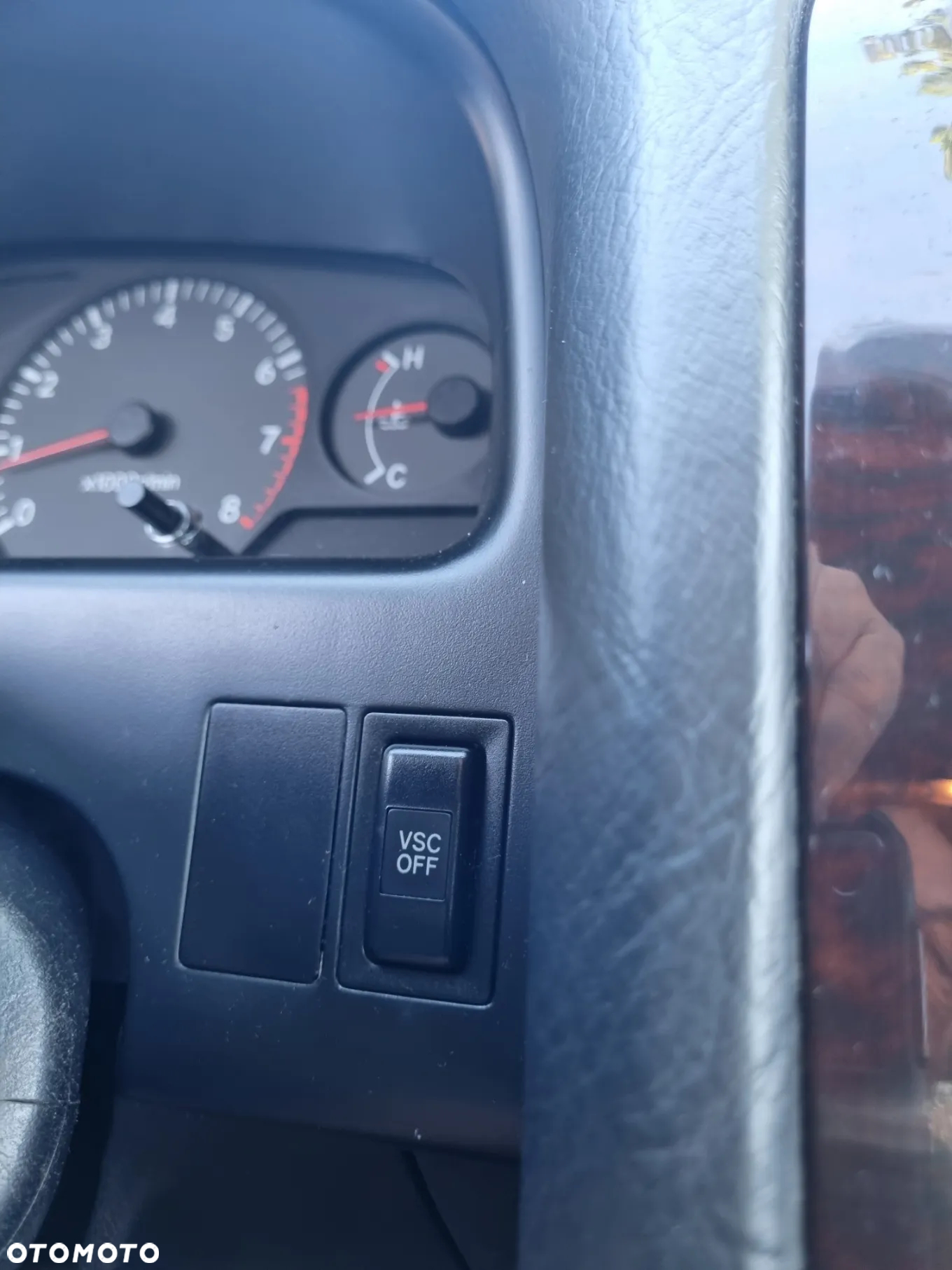 Toyota Avensis 2.0 VVT-i Sol - 18