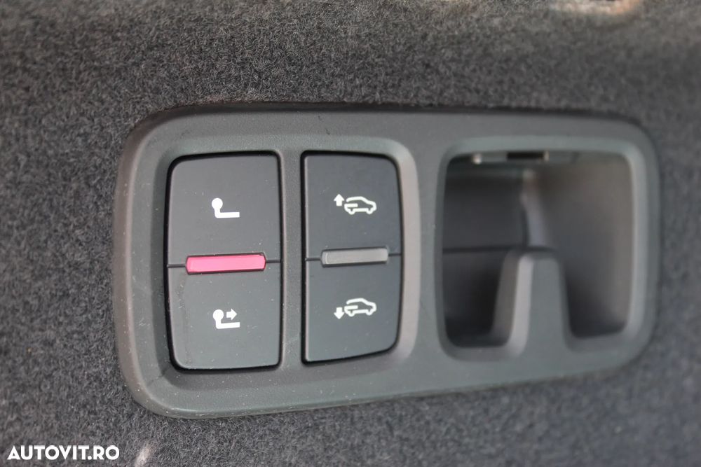 Audi Q8 3.0 55 TFSI quattro Tiptronic MHEV - 39