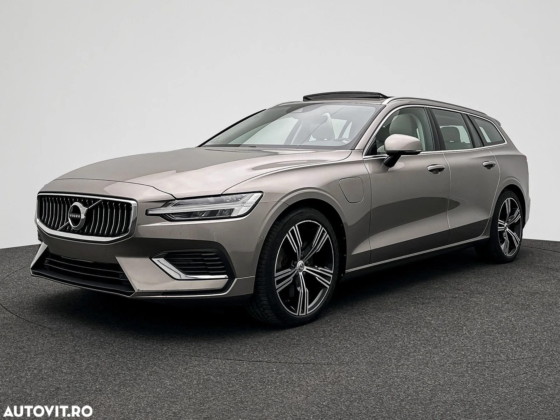 Volvo V60 T8 AWD Recharge Geartronic Inscription - 2