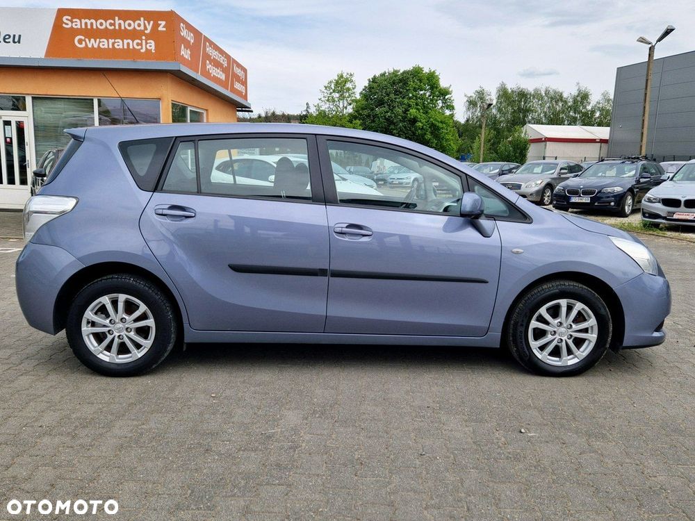 Toyota Verso 2.0 D-4D - 9