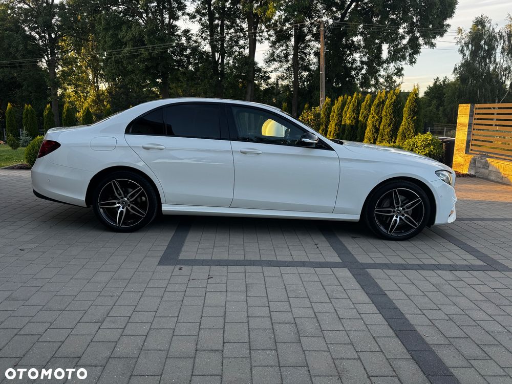 Mercedes-Benz Klasa E 220 d 4-Matic 9G-TRONIC - 10
