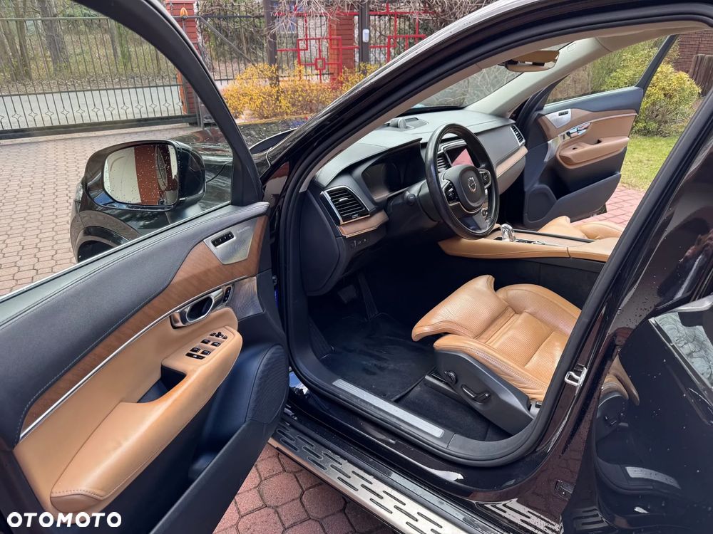 Volvo XC 90 T8 AWD Plug-In Hybrid Inscription 7os - 16