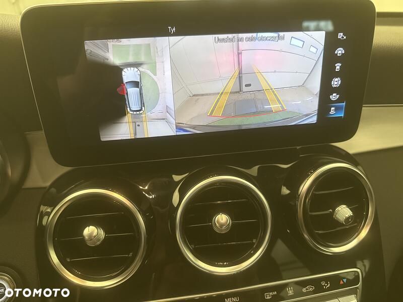 Mercedes-Benz GLC 300 e 4-Matic Business Edition - 16